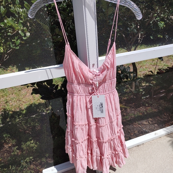Saints+Secrets pink tiered mini - Picture 5 of 16